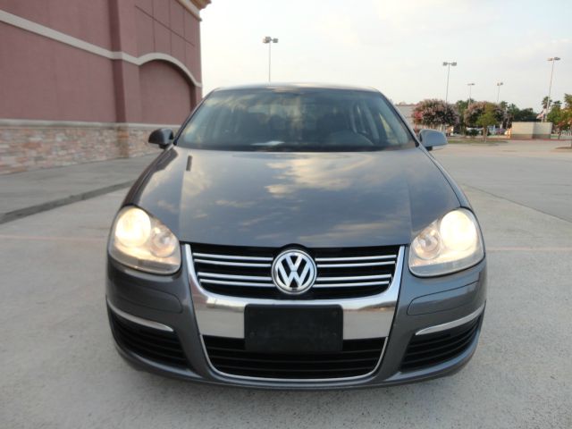 2009 Volkswagen Jetta CD With MP3