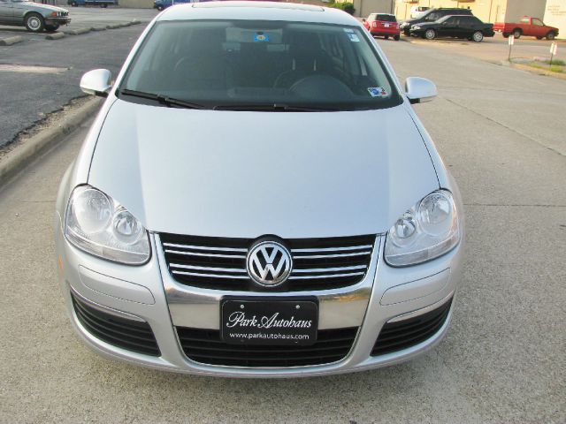 2009 Volkswagen Jetta CD With MP3