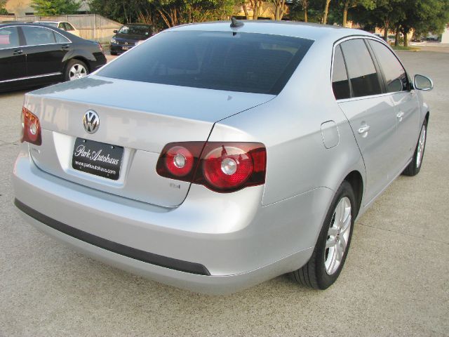 2009 Volkswagen Jetta CD With MP3