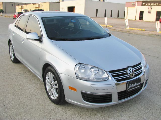 2009 Volkswagen Jetta CD With MP3