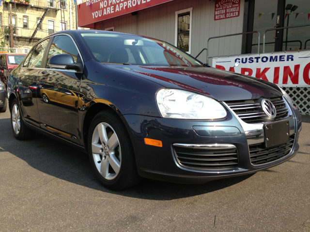 2009 Volkswagen Jetta Supercharged Notchback