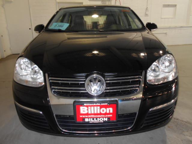 2009 Volkswagen Jetta 2WD 4dr XLT