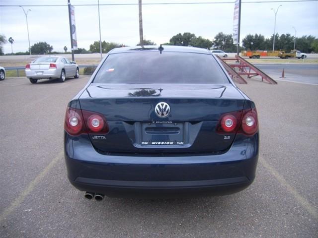 2010 Volkswagen Jetta Sport 4x4