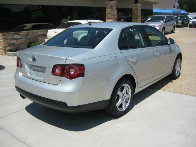 2010 Volkswagen Jetta XR