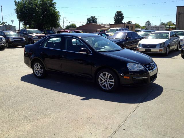 2010 Volkswagen Jetta CD With MP3