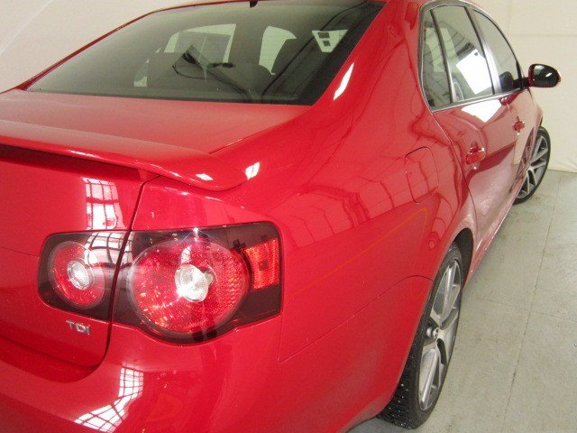 2010 Volkswagen Jetta CD With MP3