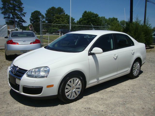 2010 Volkswagen Jetta XR