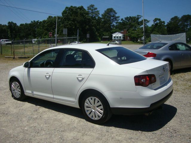 2010 Volkswagen Jetta XR