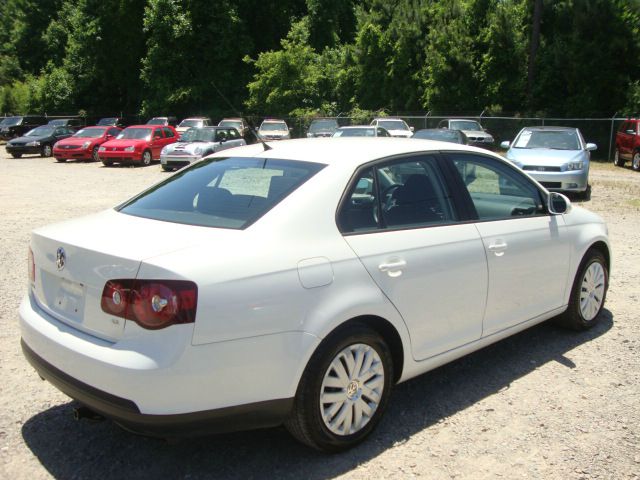 2010 Volkswagen Jetta XR