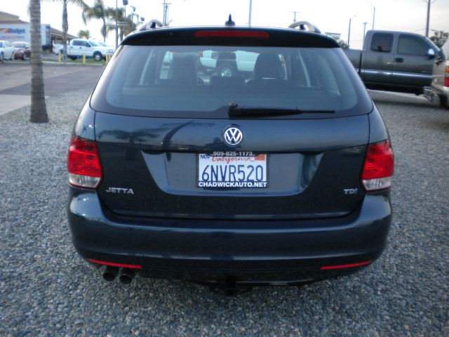 2010 Volkswagen Jetta CD With MP3