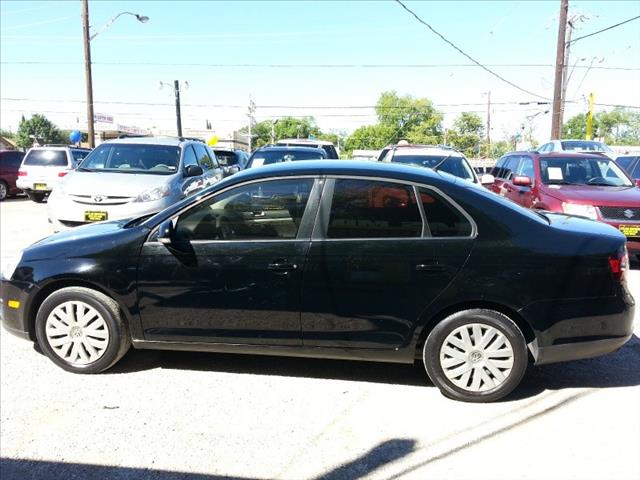 2010 Volkswagen Jetta Prerunner V6 W/trd