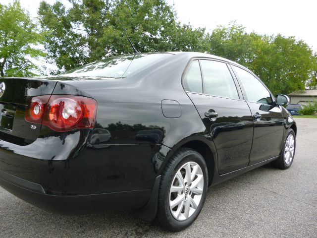 2010 Volkswagen Jetta Sedan V/6