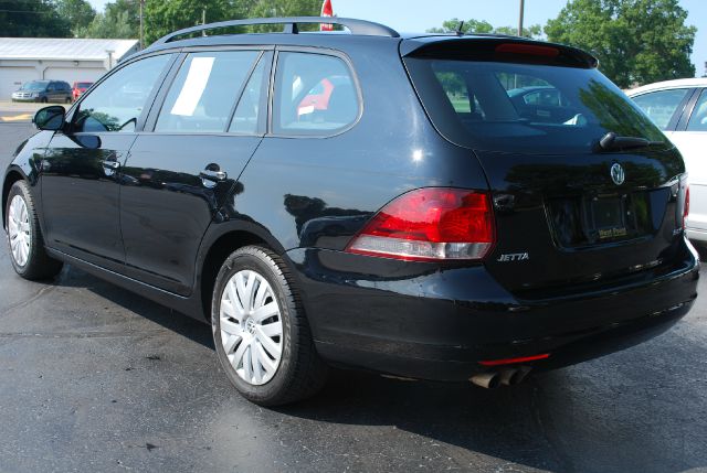 2010 Volkswagen Jetta XR