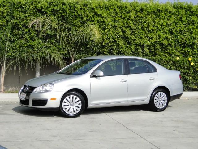 2010 Volkswagen Jetta Unknown