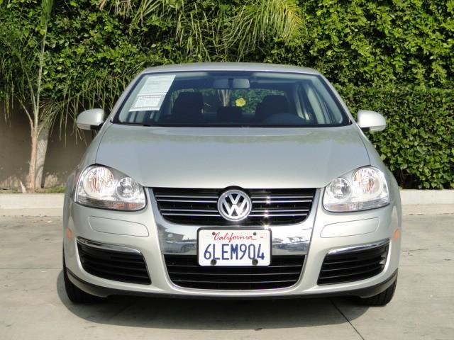 2010 Volkswagen Jetta Unknown