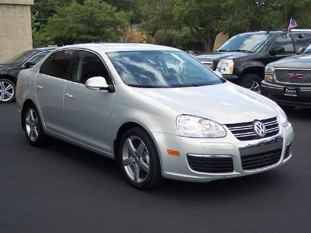 2010 Volkswagen Jetta CD With MP3