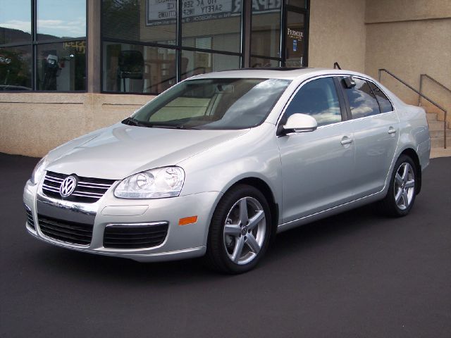 2010 Volkswagen Jetta CD With MP3