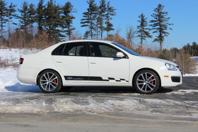 2010 Volkswagen Jetta 2dr Coupe Convertible Hardtop