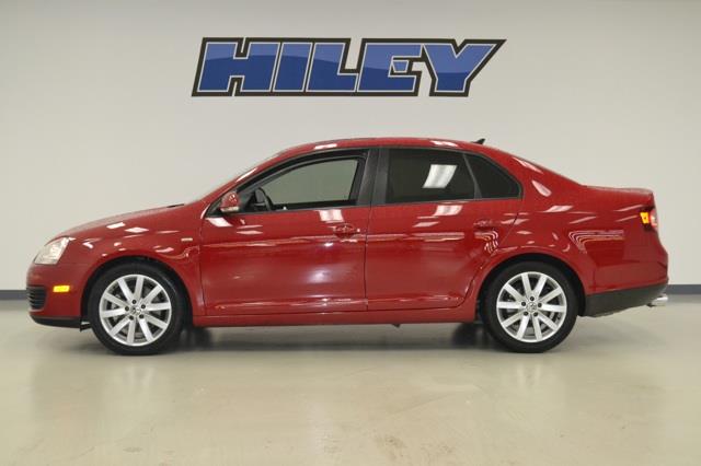 2010 Volkswagen Jetta 2WD 4dr XLT