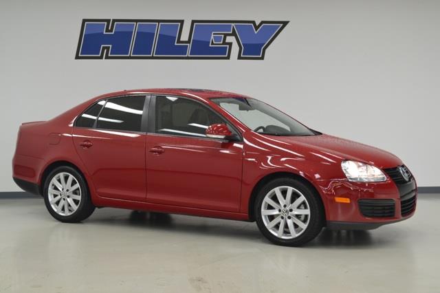 2010 Volkswagen Jetta 2WD 4dr XLT