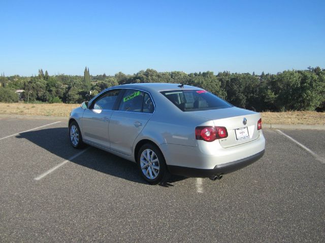 2010 Volkswagen Jetta Supercharged Notchback