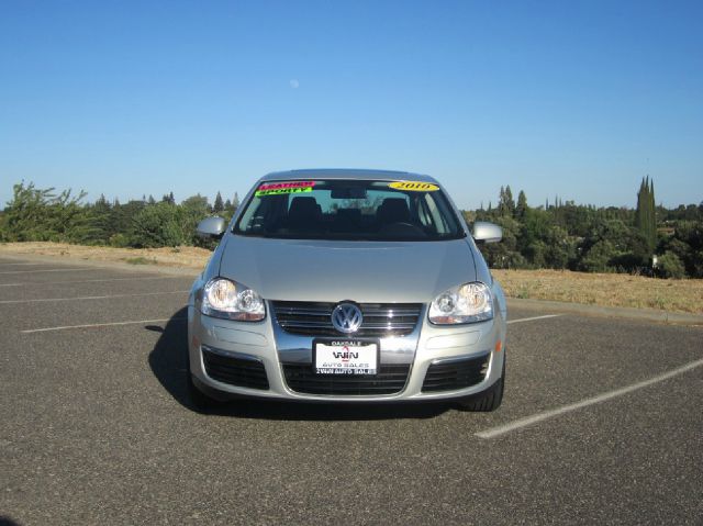 2010 Volkswagen Jetta Supercharged Notchback