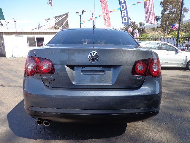 2010 Volkswagen Jetta Supercharged Notchback