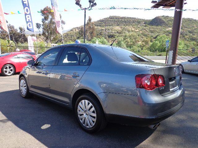 2010 Volkswagen Jetta Supercharged Notchback