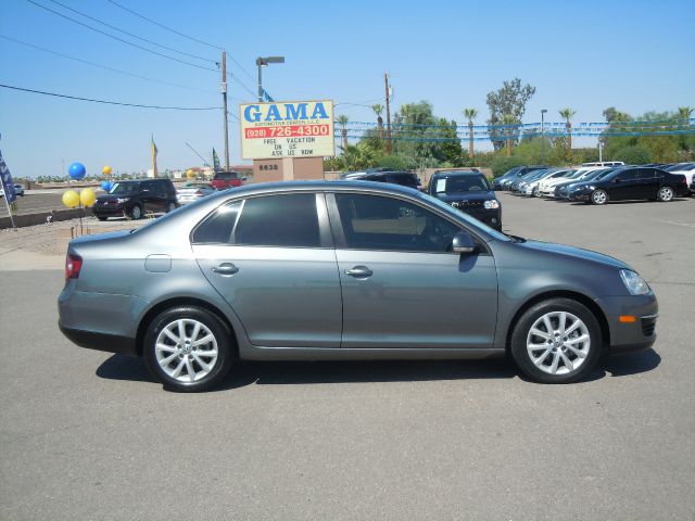 2010 Volkswagen Jetta Sedan V/6