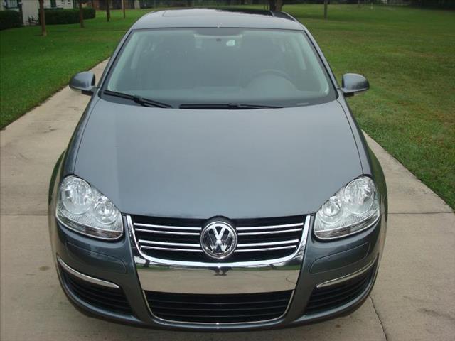 2010 Volkswagen Jetta SLT 25