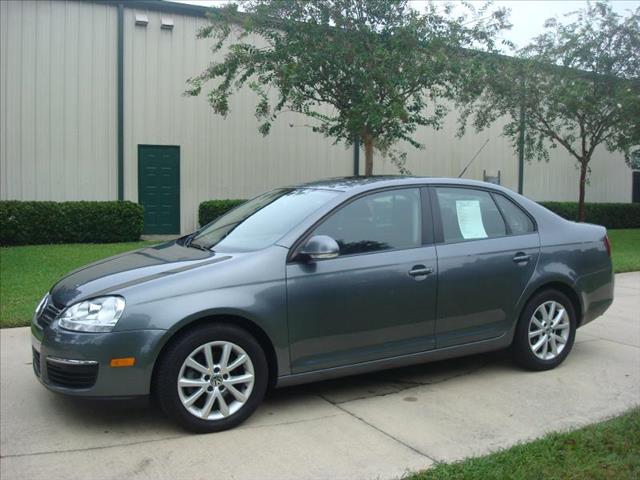 2010 Volkswagen Jetta SLT 25