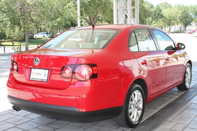 2010 Volkswagen Jetta SLT 25