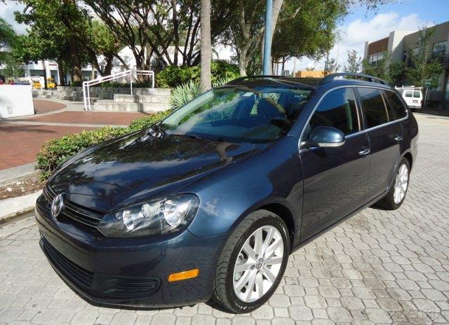 2010 Volkswagen Jetta CD With MP3