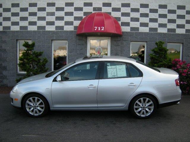 2010 Volkswagen Jetta 2WD 4dr XLT