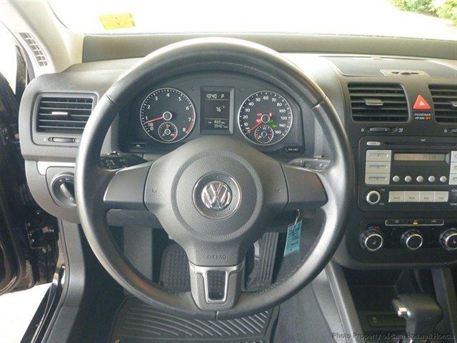 2010 Volkswagen Jetta AVEO LS