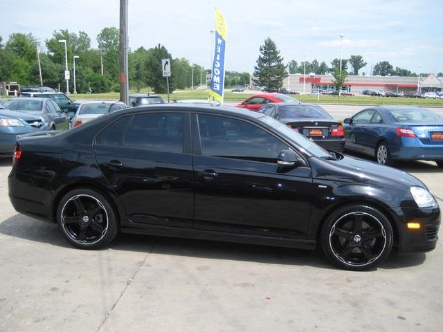 2010 Volkswagen Jetta Supercharged Notchback