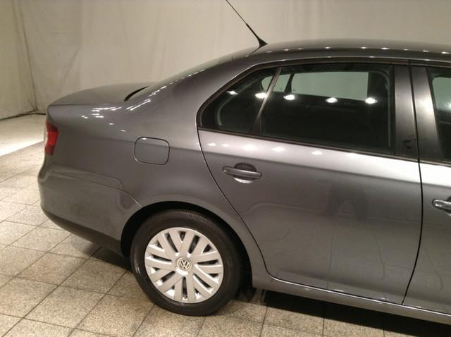 2010 Volkswagen Jetta Limited Edition 4x4