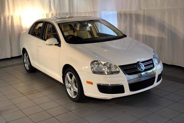 2010 Volkswagen Jetta CD With MP3