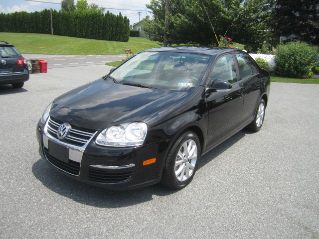 2010 Volkswagen Jetta Supercharged Notchback