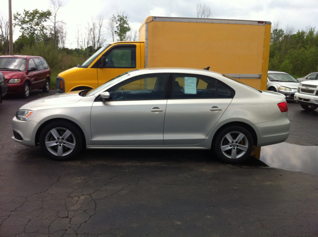 2011 Volkswagen Jetta CD With MP3