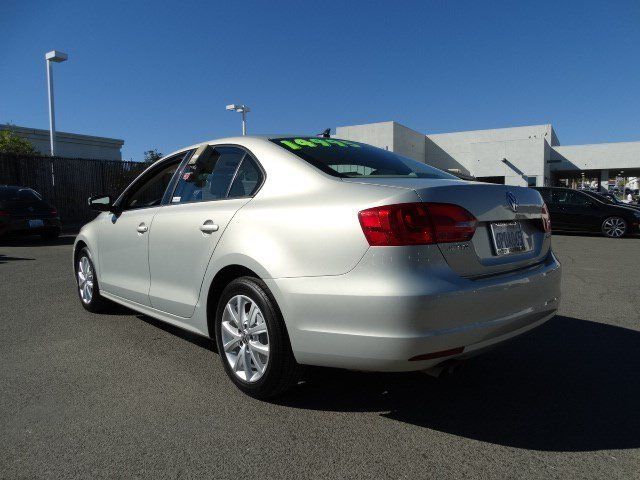 2011 Volkswagen Jetta Supercharged Notchback