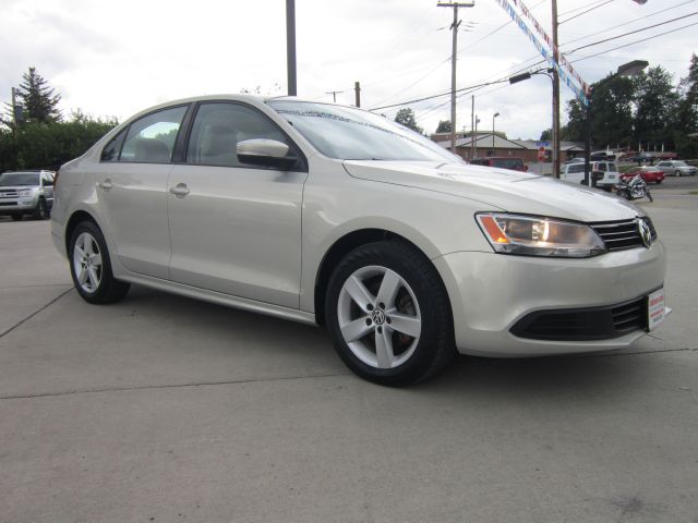 2011 Volkswagen Jetta XLT Super Cab 4WD