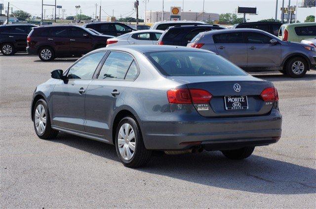 2011 Volkswagen Jetta R350 4-matic