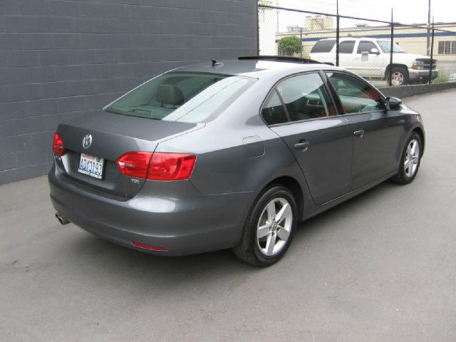 2011 Volkswagen Jetta CD With MP3