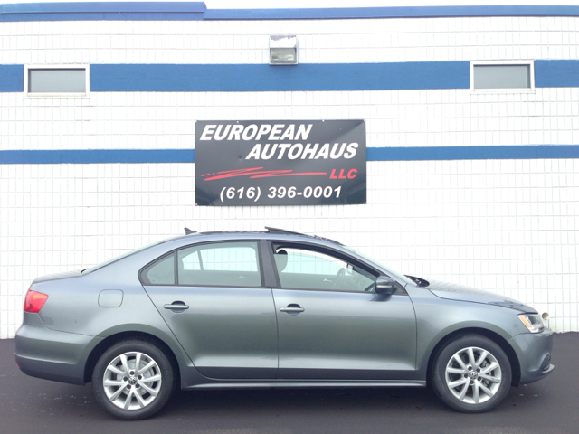 2011 Volkswagen Jetta Supercharged Notchback