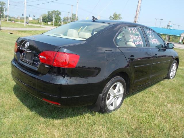 2011 Volkswagen Jetta CD With MP3