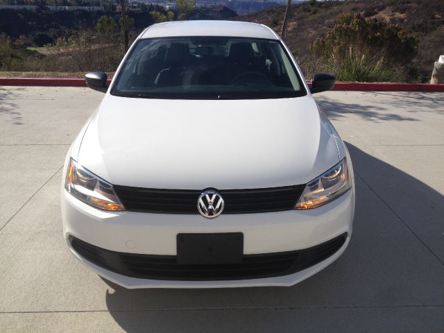 2011 Volkswagen Jetta Sliders Quads DVD