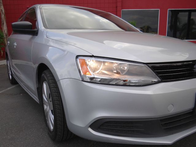 2011 Volkswagen Jetta XR