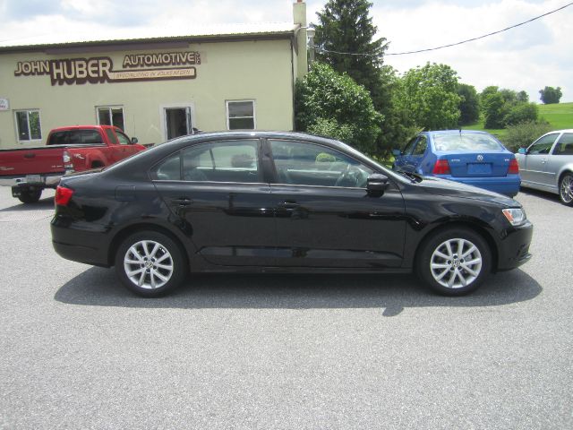 2011 Volkswagen Jetta Supercharged Notchback