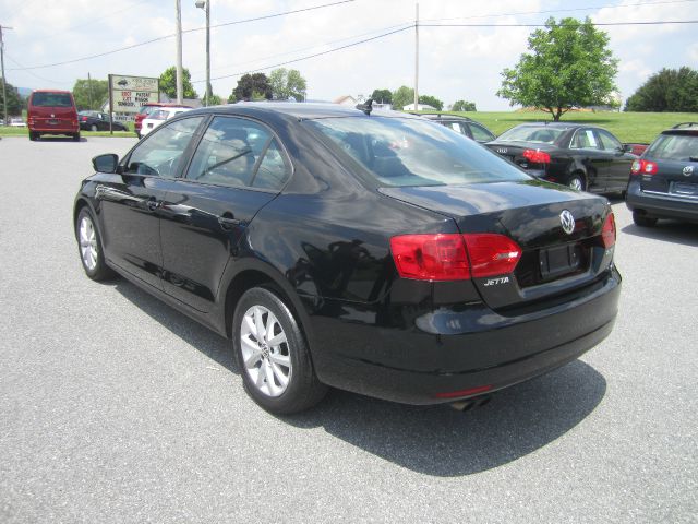 2011 Volkswagen Jetta Supercharged Notchback